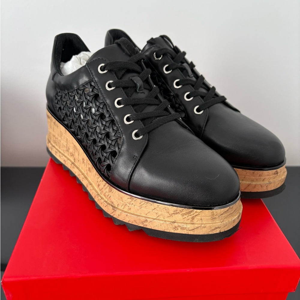 Wishbone Jenna Platform Shoes Size 11
